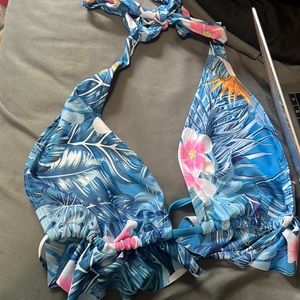 Floral bikini top